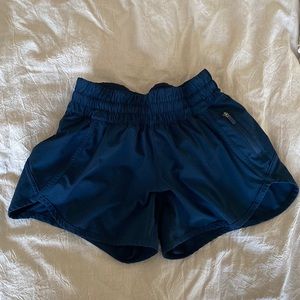 Lululemon Tracker Short 🍋